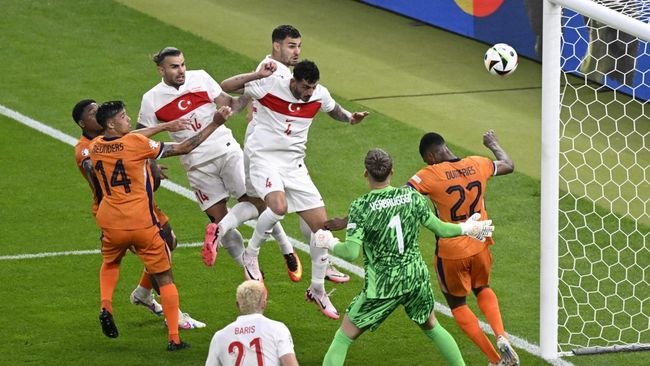 EURO: Turki vs Belanda