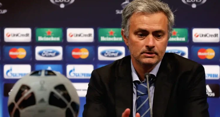 Pelatih Terbaik Chelsea