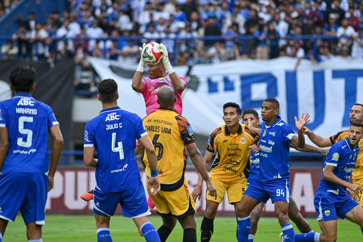 Benteng Kokoh Persib