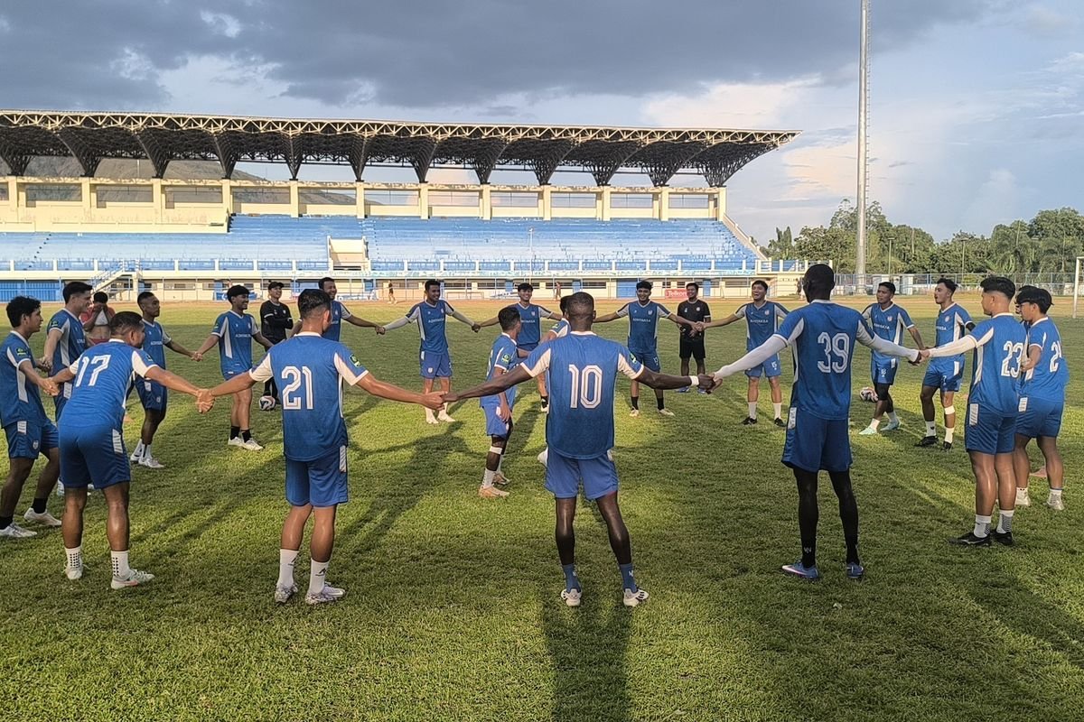 Adhyaksa FC